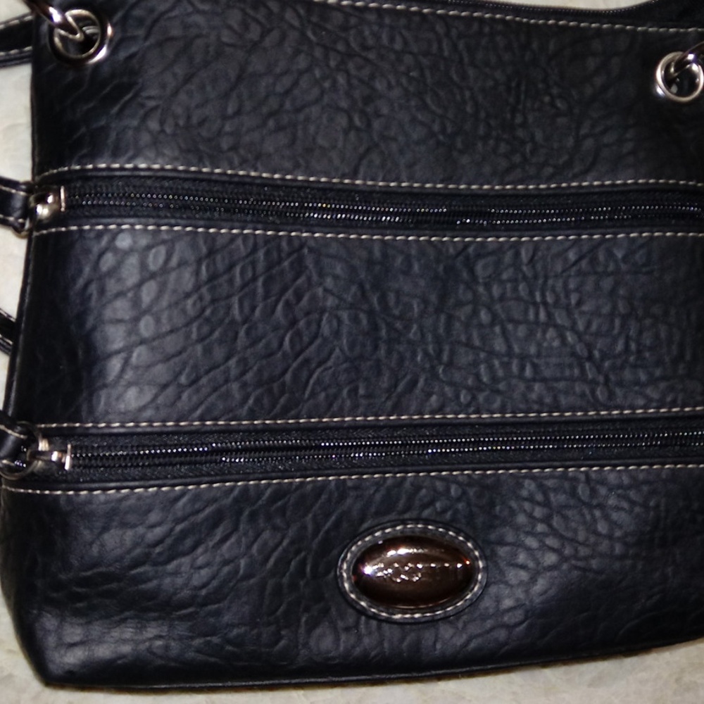 Rosetti foux leather handbag,black